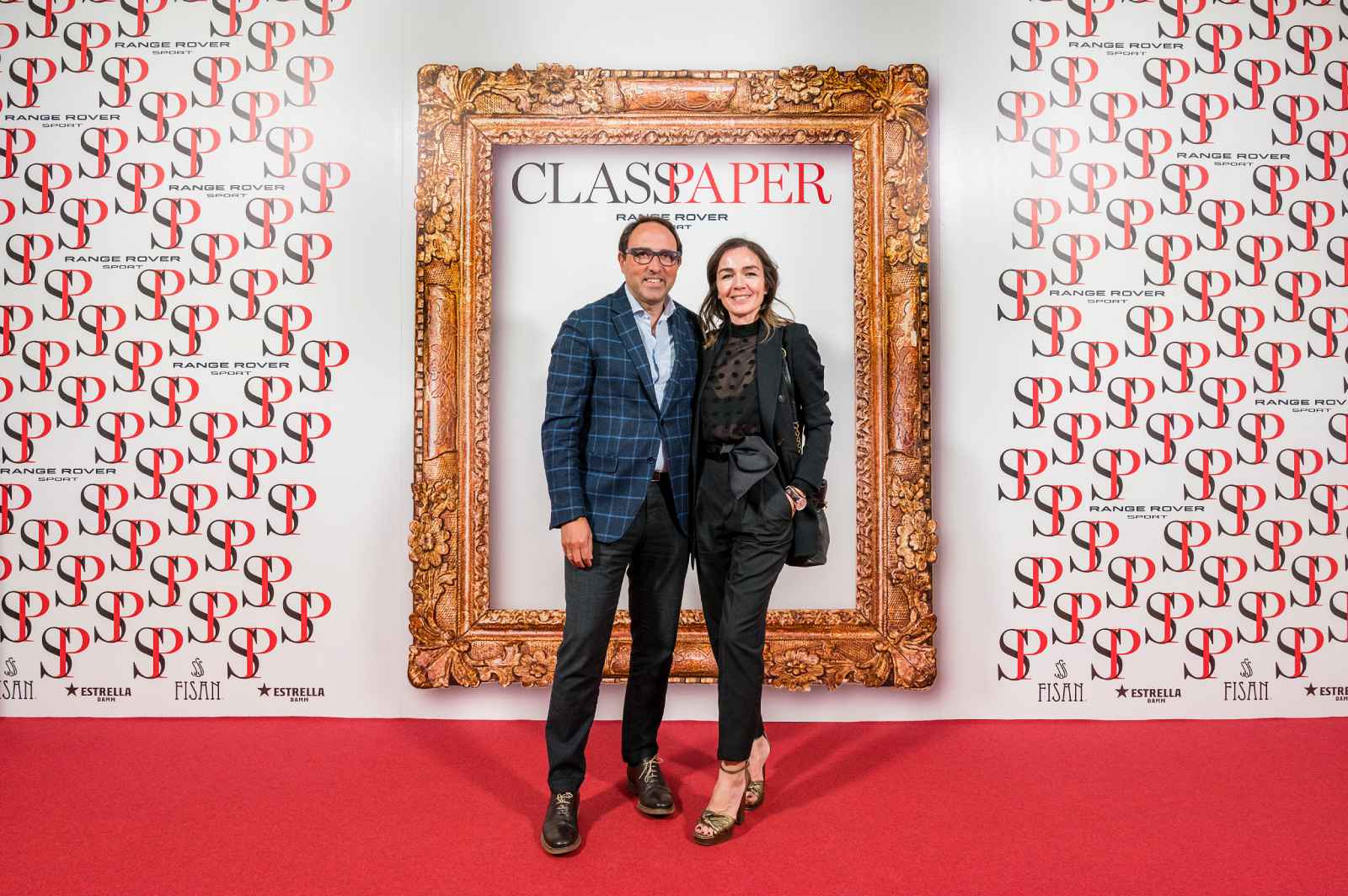 Félix Olavarrieta, director de marketing de Jaguar Land Rover y su esposa, Cristina Zamorano. - imagen 26