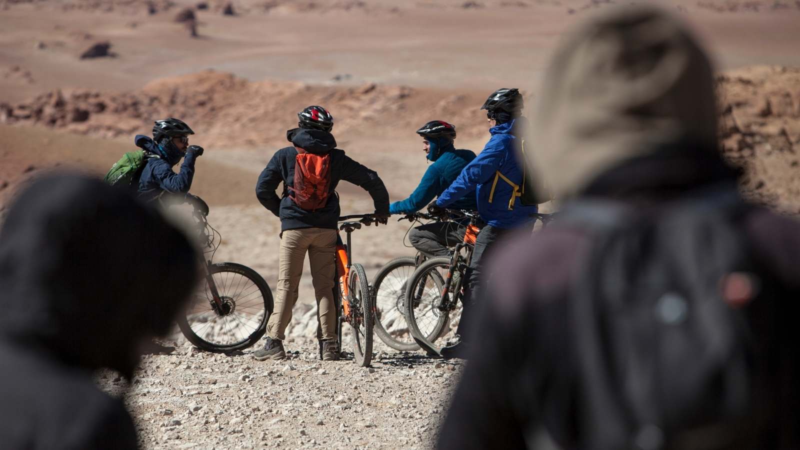 Recorrido en bicicleta por el salar de Quisquiro, a 4.150 metros de altitud en el desierto de Atacama. - imagen 3