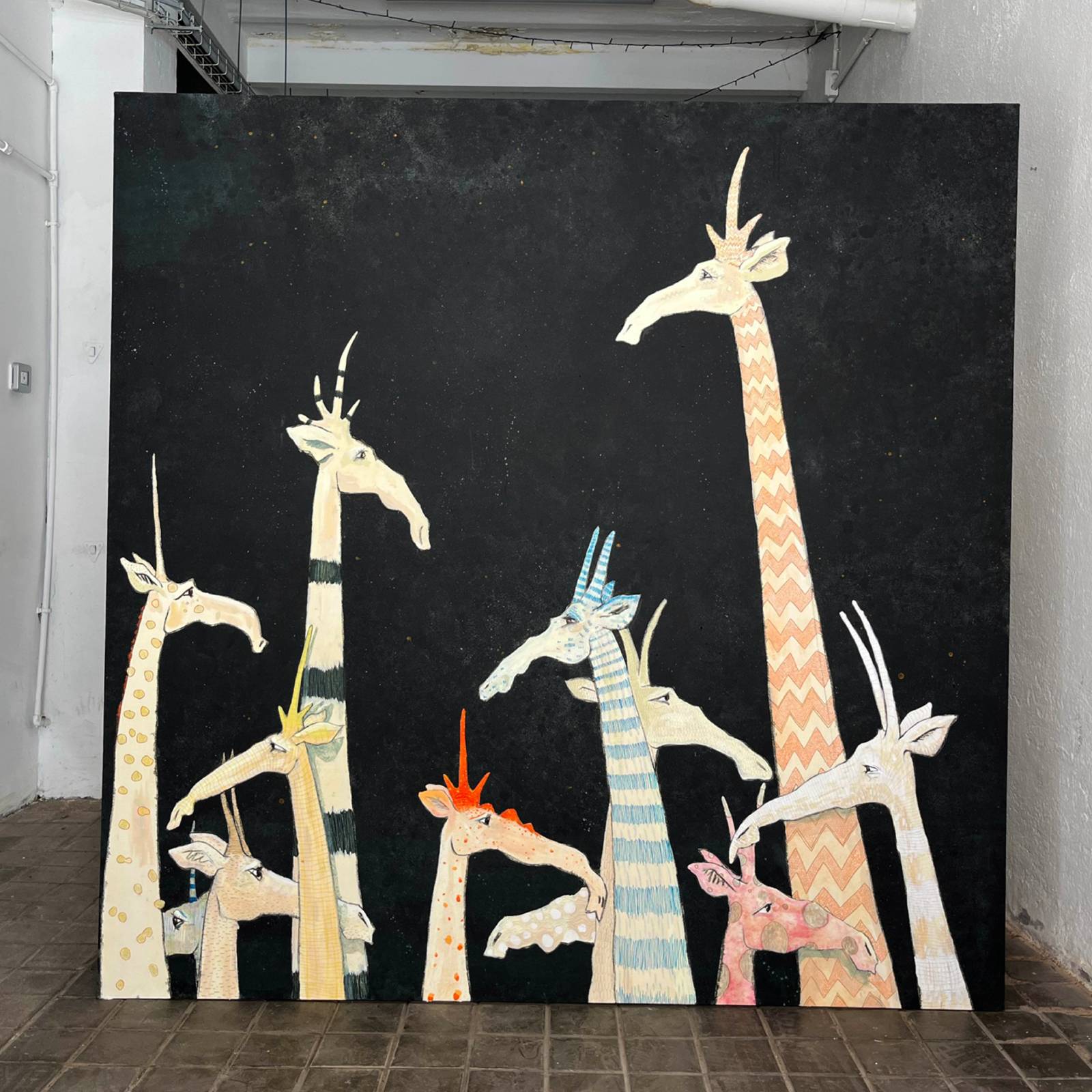 'Bosque de jirafas' es una de sus últimas creaciones y se presenta en Estampa. Técnica mixta. Medidas: 195 cm x 195 cm. Precio: 4.500 euros +10% de IVA. - imagen 2