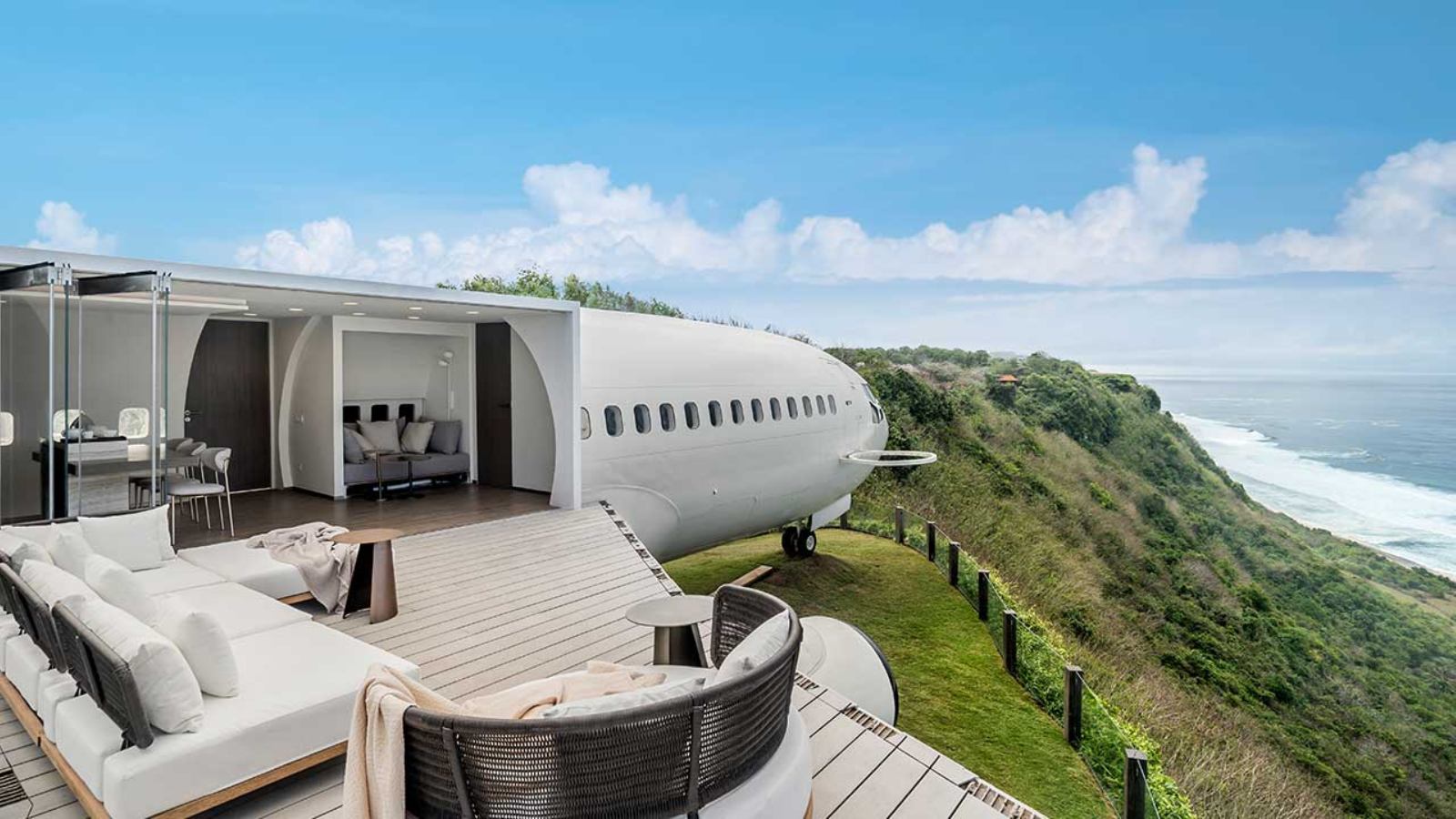 Private Jet Villa: el impresionante avión convertido en hotel